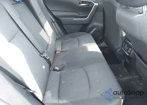 2019 Toyota Rav4 Xle z USA, uszkodzony, nr VIN JTMP1RFV0KD014785